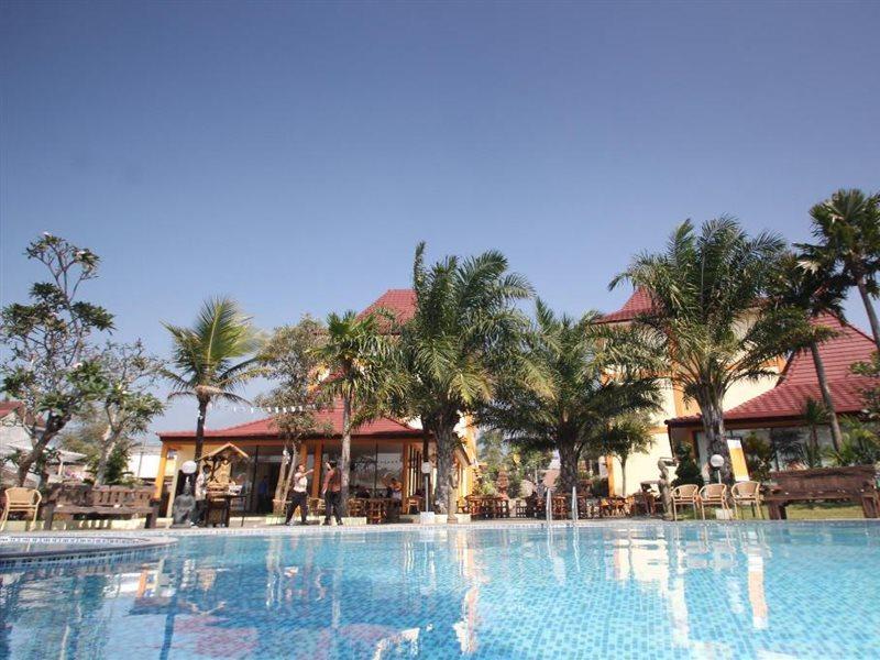 Ciptaningati Hotel Batu  Exteriör bild