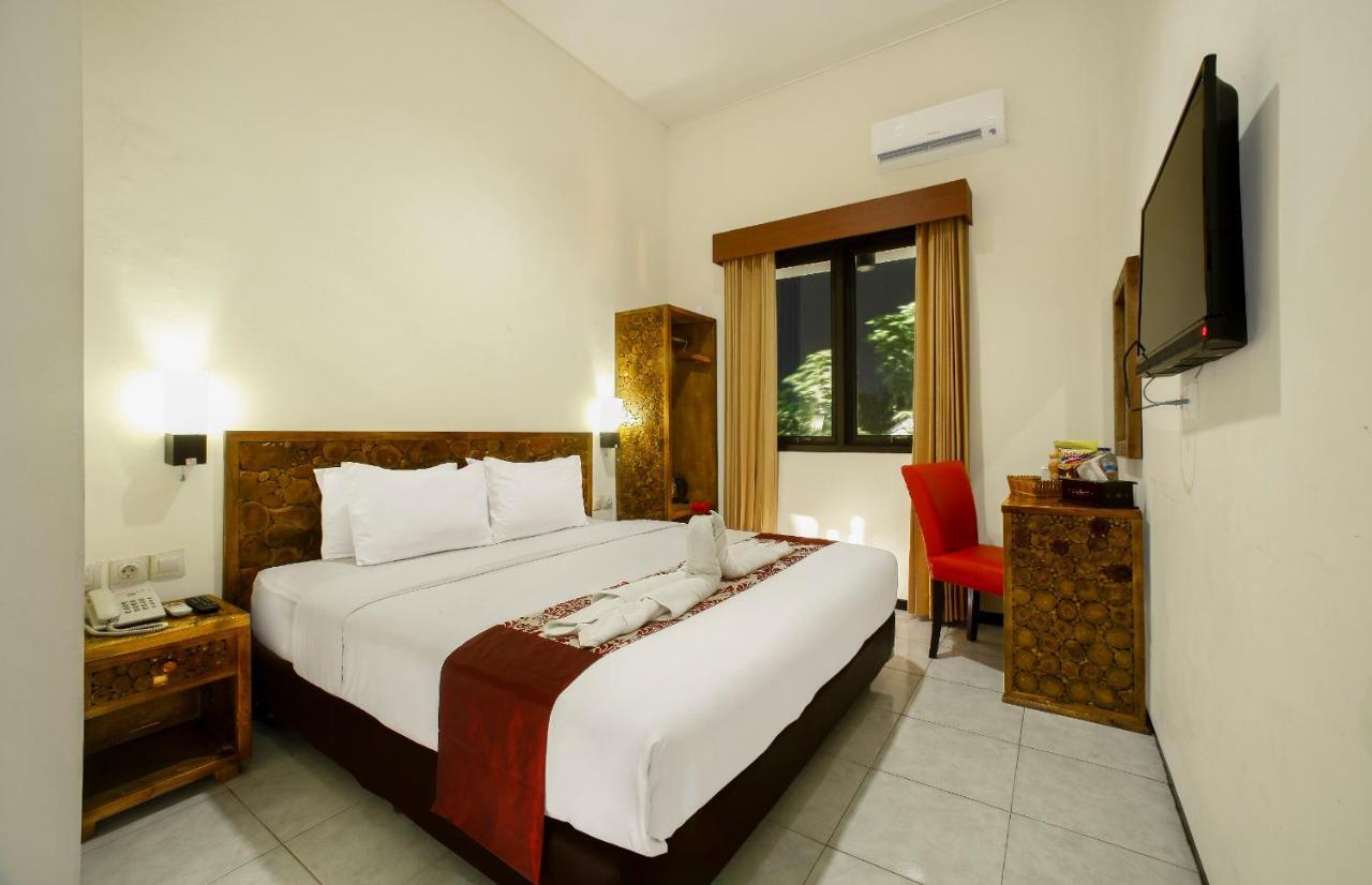 Ciptaningati Hotel Batu  Exteriör bild